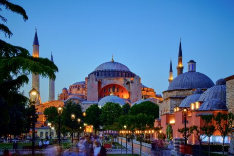 TRT 1 yeni frekans bilgileri gündem oldu
